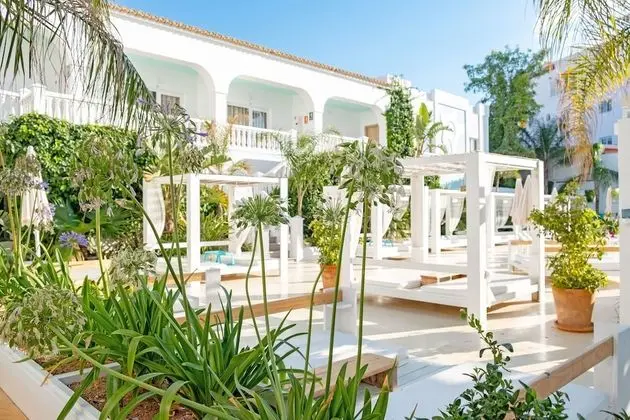 Aparthotel The Beach Star Ibiza - Havuz