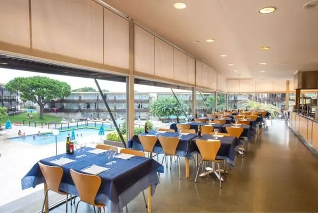 Aparthotel Comtat Sant Jordi - Yerinde Yemek