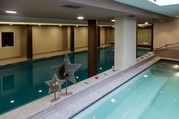 Aparthotel Des Alpes - Havuz