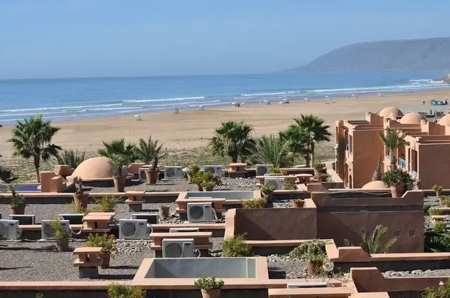 ApartHotel Eden Beach - Dış Mekan