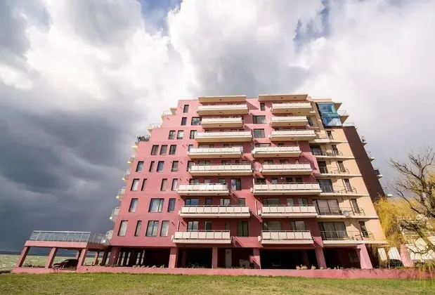 Apart holiday Maria Mamaia