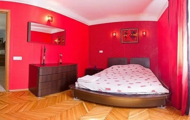 Apart Kiev Starokievskiy pereulok 5-2