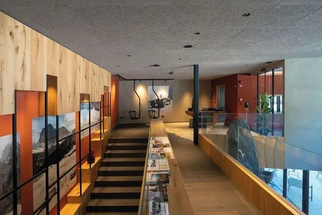 ApartHotel La Tambra - Lobi