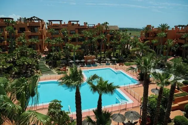 Aparthotel Novo Resort - Havuz
