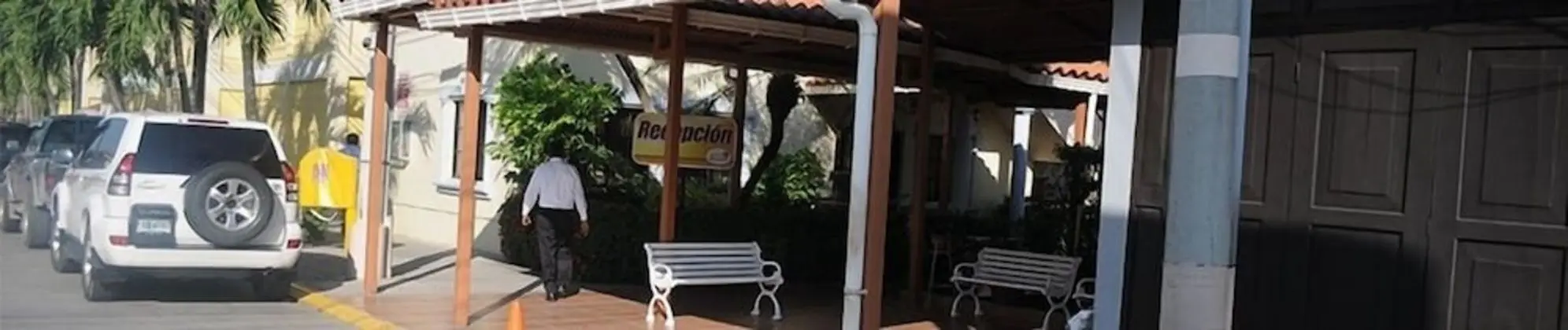 Aparthotel Villa Nuria - Dış Mekan