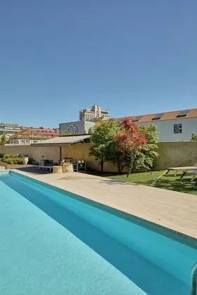 Aparthotel Oporto Anselmo - Havuz