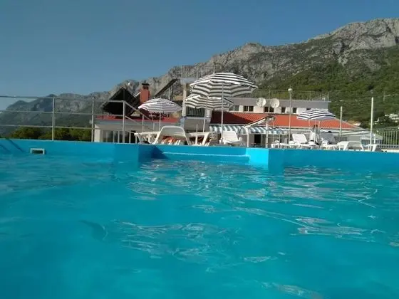 Aparthotel Pecic - Havuz