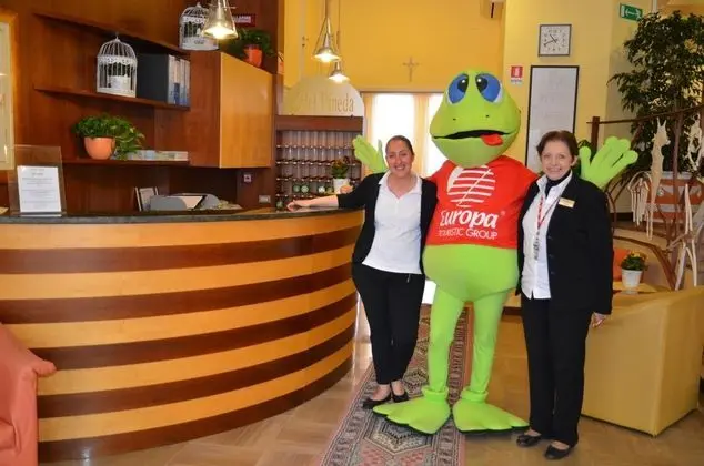 Aparthotel Pineda - Lobi