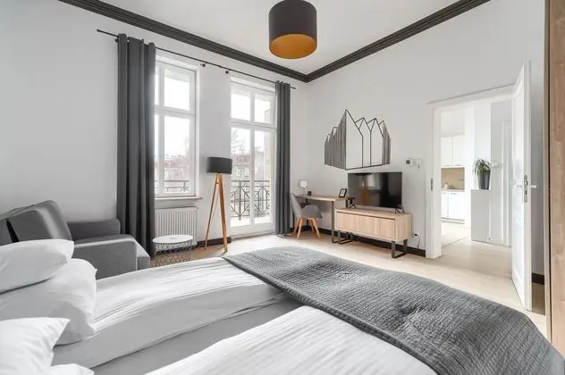 Aparthotel Platinum - Öne Çıkan Resim