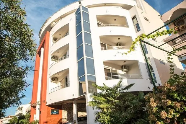Apart-hotel Residence - Dış Mekan