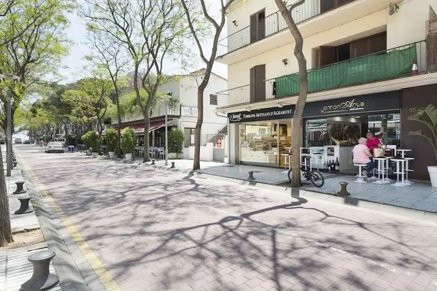 Aparthotel Xic - Dış Mekan