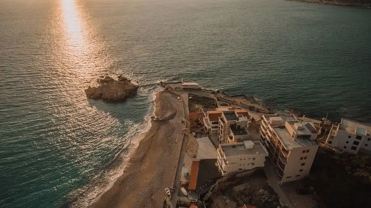 ApartHotel XXL Lux - Dış Mekan