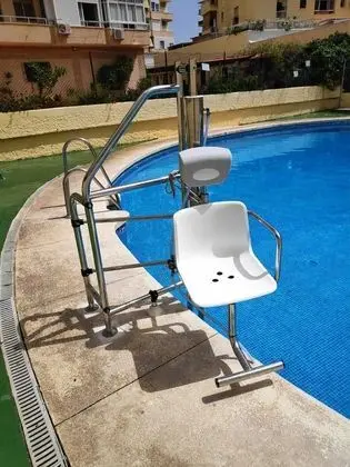 Apartament en el Centro 600m de la playa - Havuz