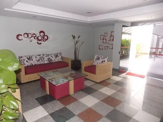 Apartamento 2 dorms Metrô Saúde - Lobi