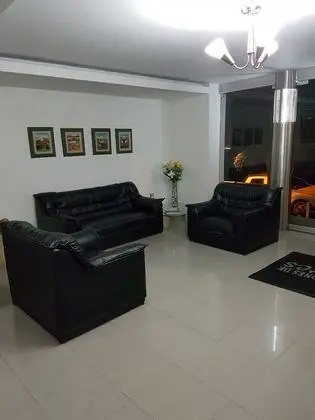 Apartamento Amoblado Pinares - Lobi