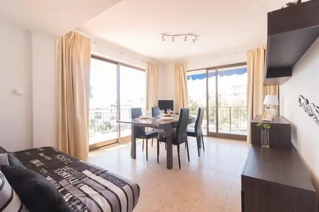 Apartamento Capellans Ref. 1077  by Iberplaya