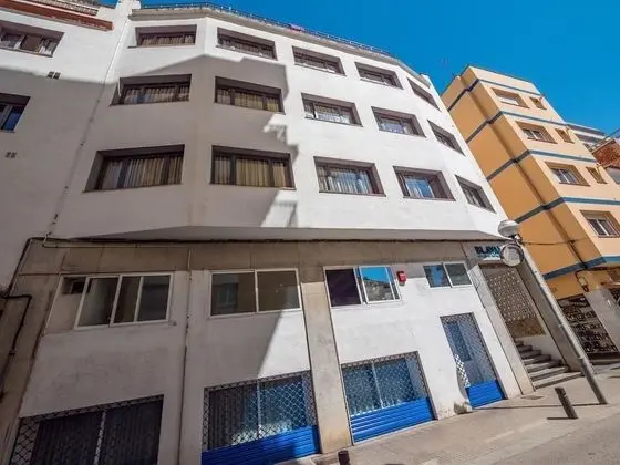 Apartamento cerca de la playa y de Water World - Dış Mekan
