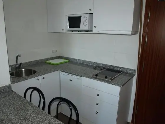 Apartamento cerca de la playa y de Water World - Mutfak