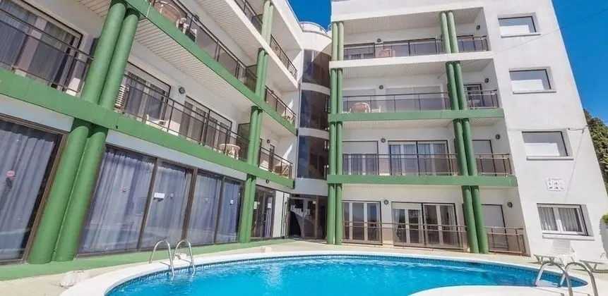 Apartamento climatizado cerca de Water World