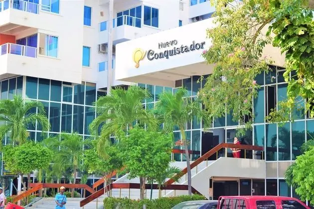 Apartamento Con Balcon - Piso 8