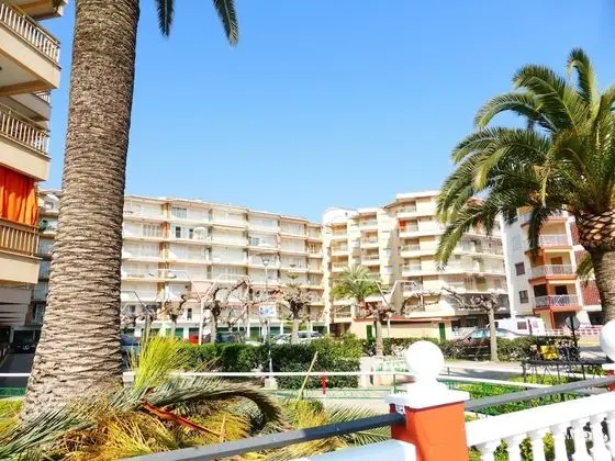 Apartamento M&C Les Pines - Dış Mekan