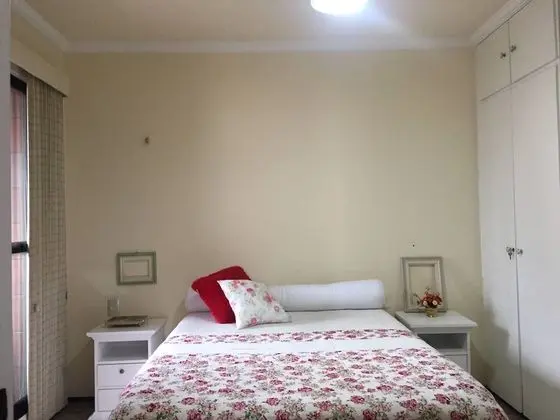 Apartamento mobiliado pertinho beira mar