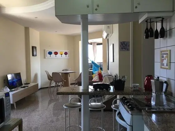 Apartamento mobiliado pertinho beira mar - İç Mekan