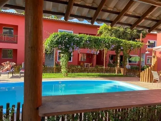 Apartamento na região de Guarajuba