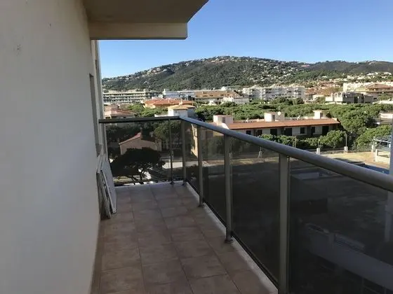 Apartamento President B-5