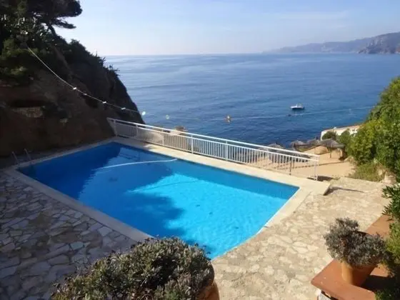 Apartamento Senya Salvi Baixos - Havuz