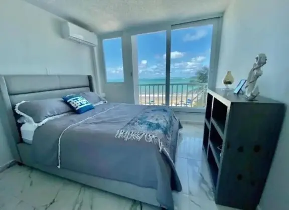 Apartamento Vista al Mar en Isla Verde - Oda