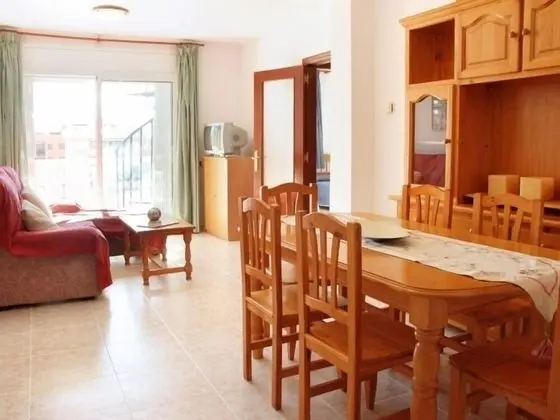Apartamentos Almazor-6 - İç Mekan