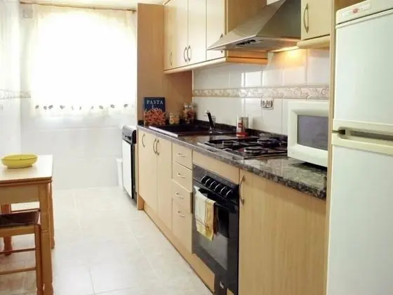 Apartamentos Almazor-6 - Mutfak
