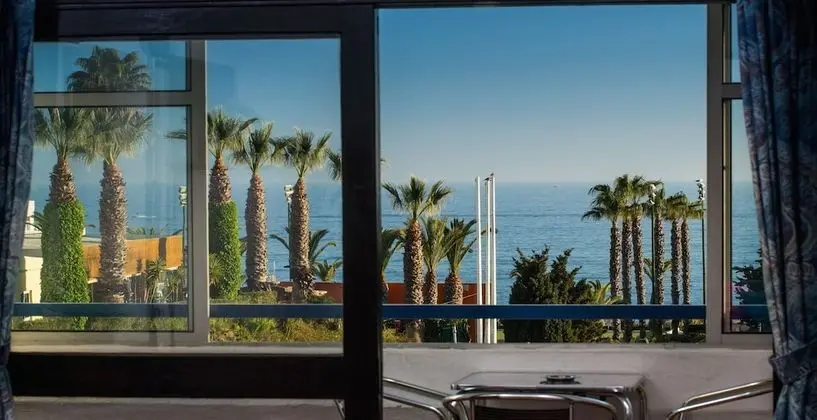 Apartamentos Azul Mar - Öne Çıkan Resim