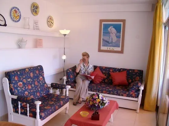 APARTAMENTOS BELMONTE - Oda