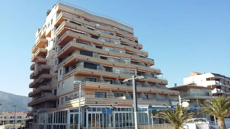 Apartamentos Bernat Pie de Playa 3000 - 1