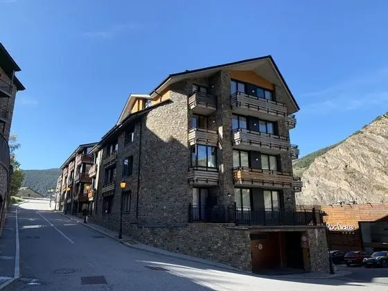 Apartamentos Canillo Ribagrossa 3000