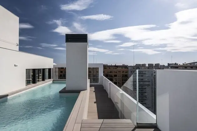 Apartamentos Core Suites Valencia - Havuz