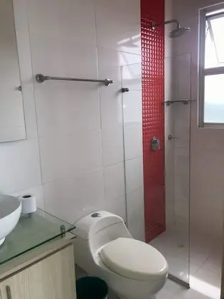Apartamentos Coveñas Frente al Mar 3 Habitaciones - Banyo Tipleri