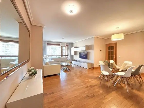 Apartamentos Gestión de Alojamientos - Öne Çıkan Resim