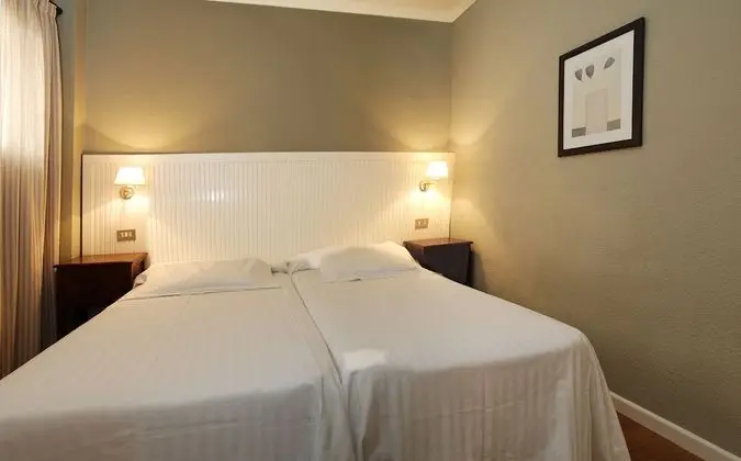 Apartamentos HG Tenerife Sur - Oda