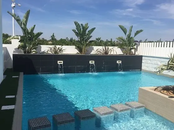Apartamentos La Laguna - Havuz
