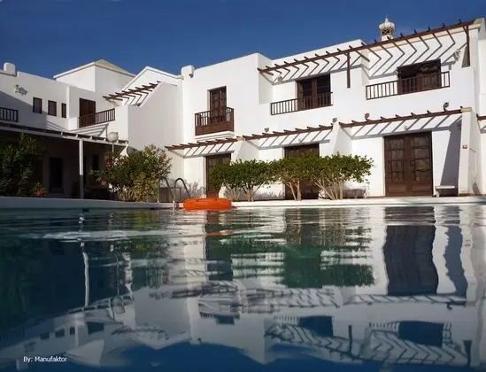 Apartamentos La Laguneta