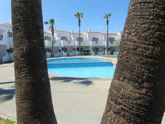 Apartamentos Lentiscos by MIJ - Havuz