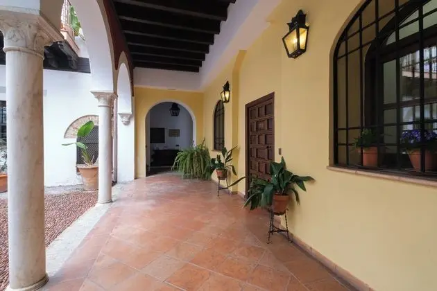 Apartamentos Los Patios de la Judería - Dış Mekan