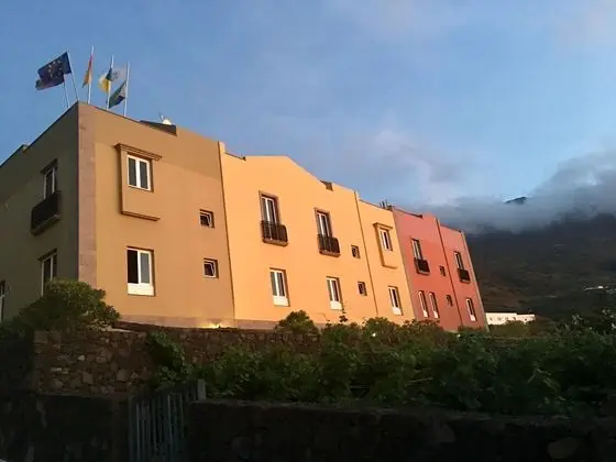 APARTAMENTOS LOS VERODES