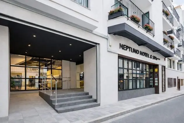 Apartamentos Neptuno - Dış Mekan