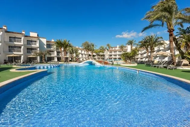 Apartamentos Playas Cas Saboners