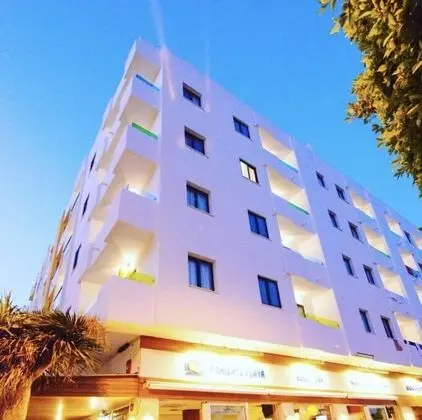 Apartamentos Poniente Playa