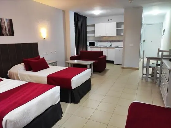 Apartamentos Puerta del Sur - Mutfak
